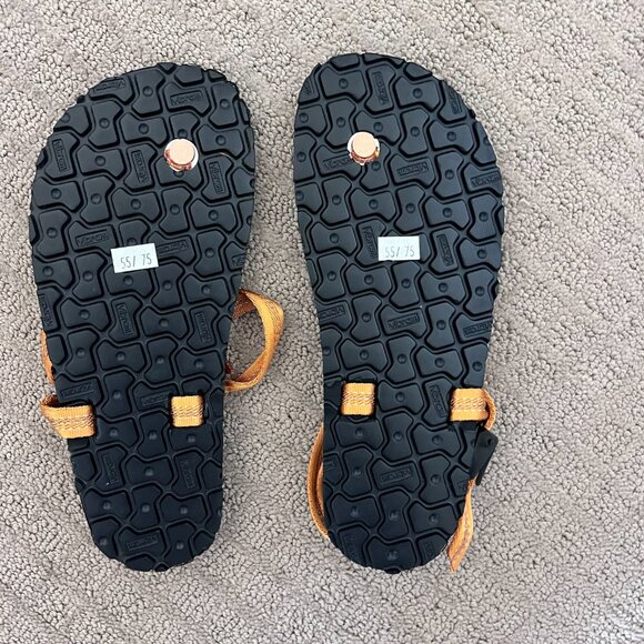 Earth Runners | Alpha Lifestyle Sandals - Brand New! 🤩 - Picture 3 of 14